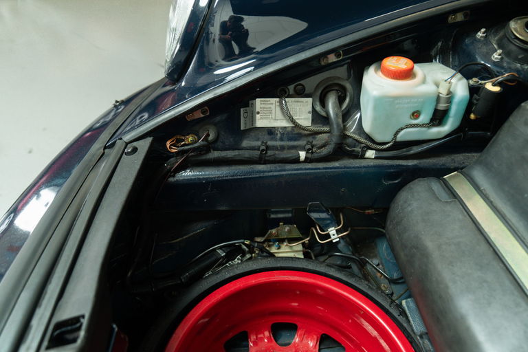 Porsche 964 Carrera 4