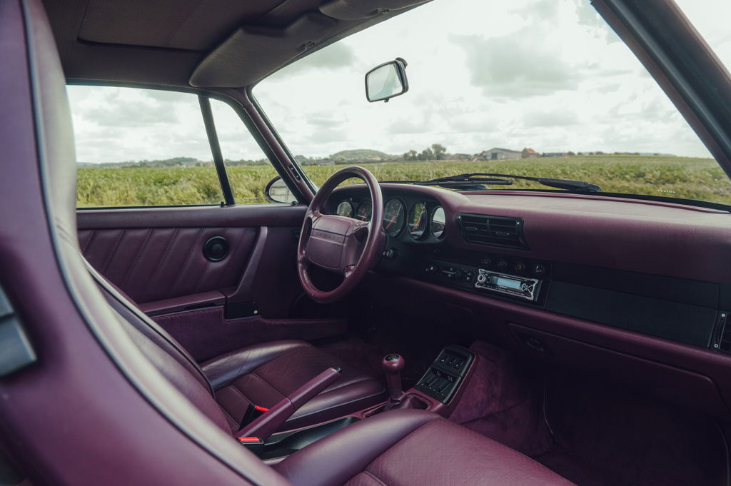 Porsche 964 Carrera 4