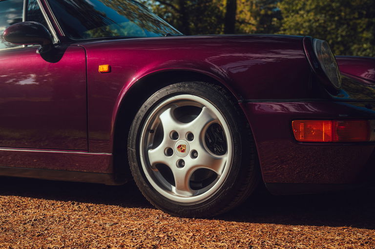 Porsche 964 Carrera 4