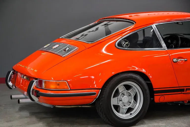 Porsche 911 T