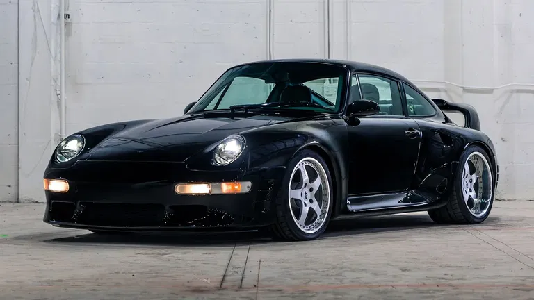 Porsche RUF CTR2