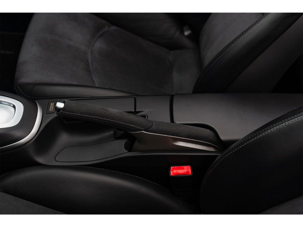 Porsche 997.2 Carrera GTS