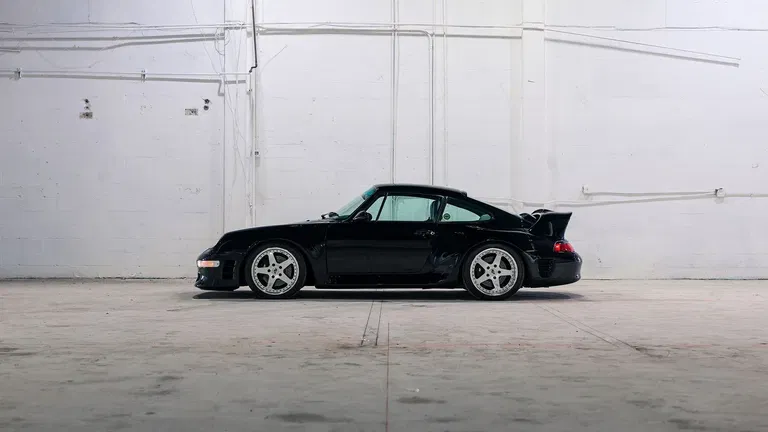 Porsche RUF CTR2