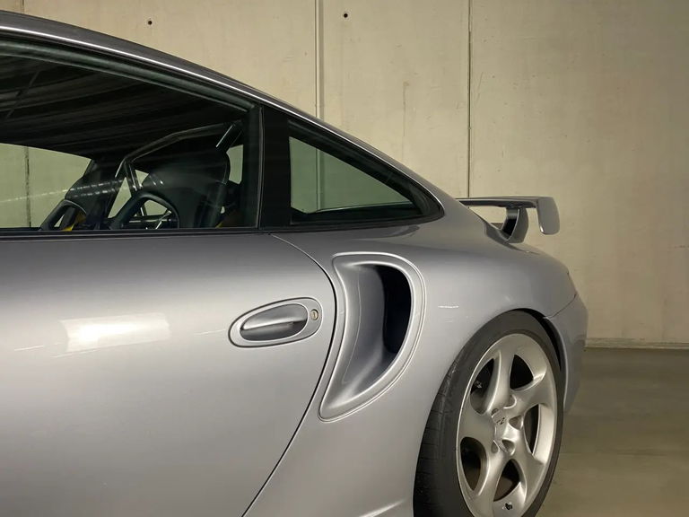 Porsche 996 GT2