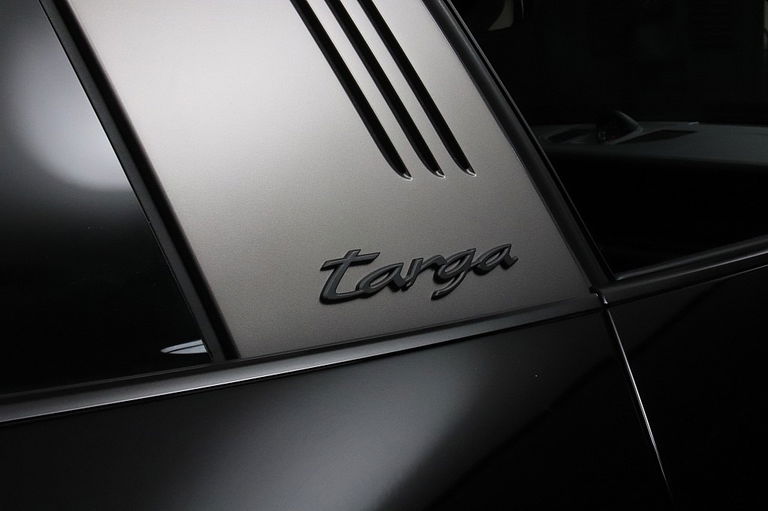 Porsche 992 Edition 50 Jahre Porsche Design