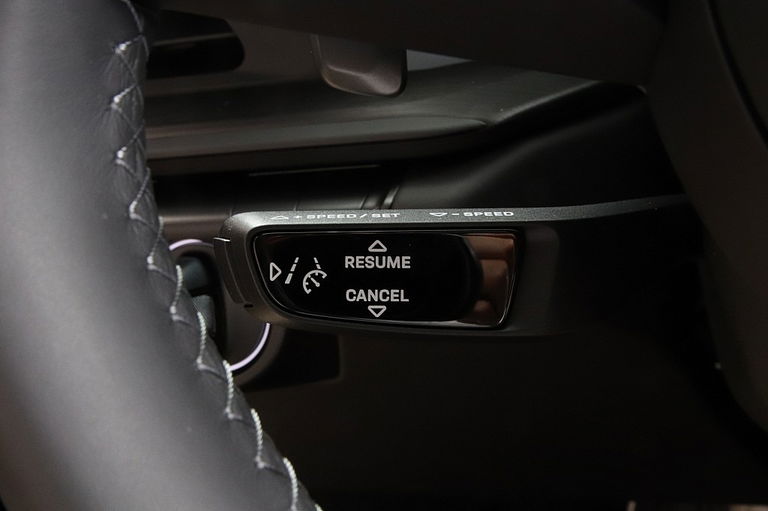 Porsche 992 Edition 50 Jahre Porsche Design