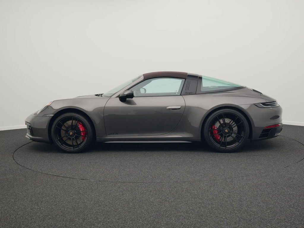 Porsche 992 Targa 4 GTS