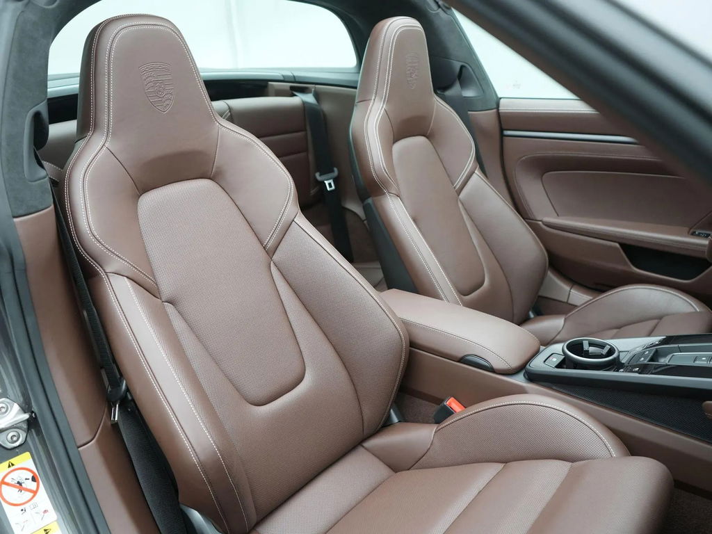 Porsche 992 Targa 4 GTS