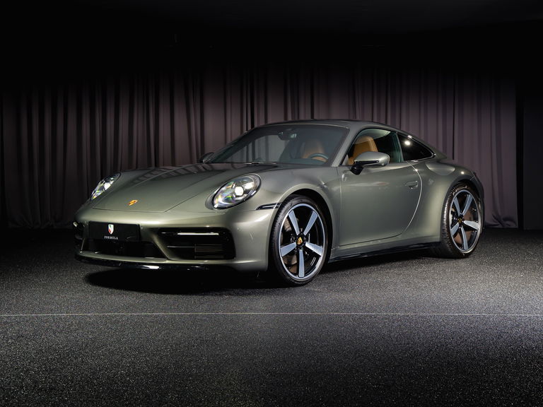 Porsche 992 Carrera 4S