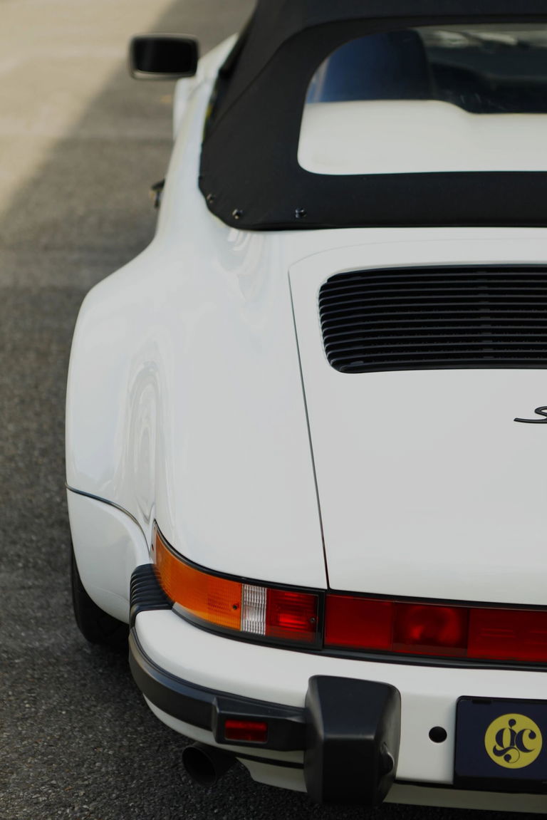 Porsche 911 Carrera 3.2 Speedster