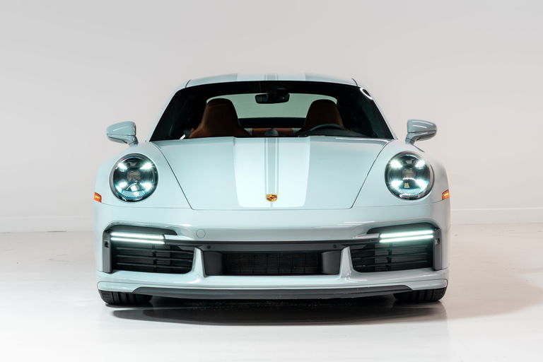 Porsche 992 Sport Classic