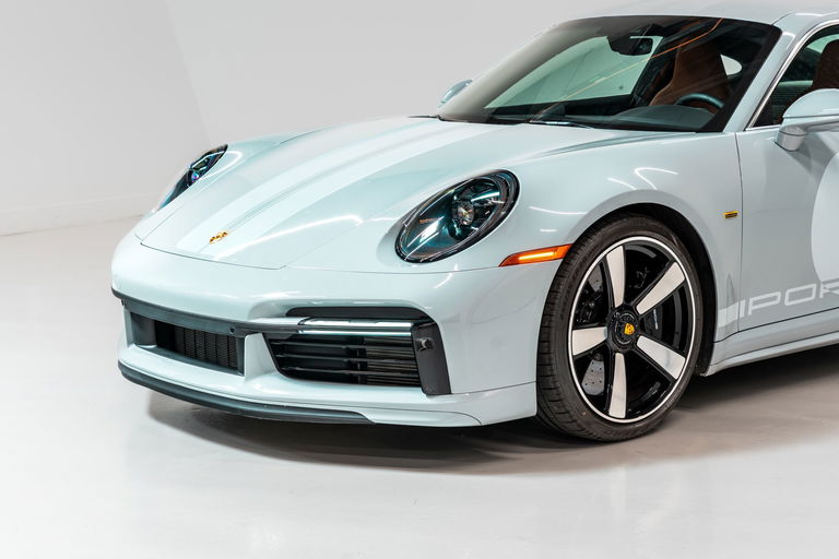 Porsche 992 Sport Classic