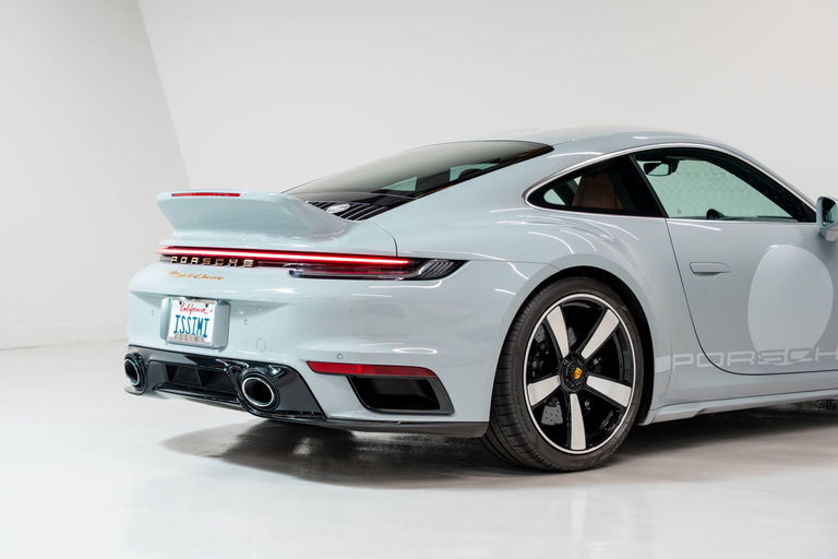 Porsche 992 Sport Classic