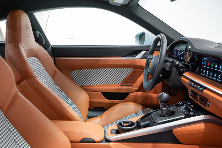 Porsche 992 Sport Classic