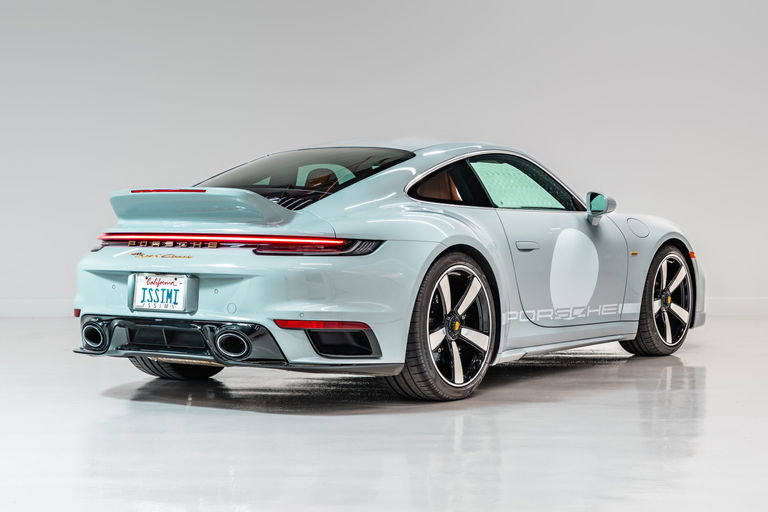 Porsche 992 Sport Classic
