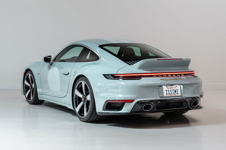 Porsche 992 Sport Classic