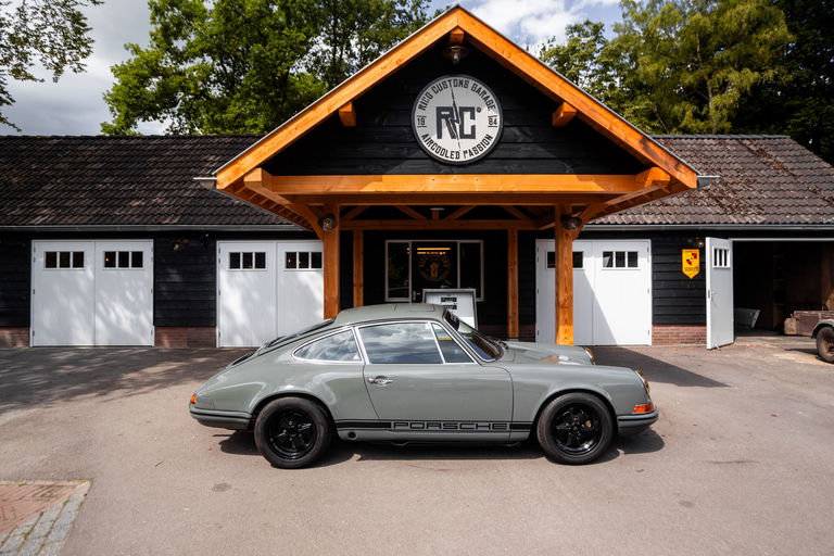 Porsche 911 Backdate