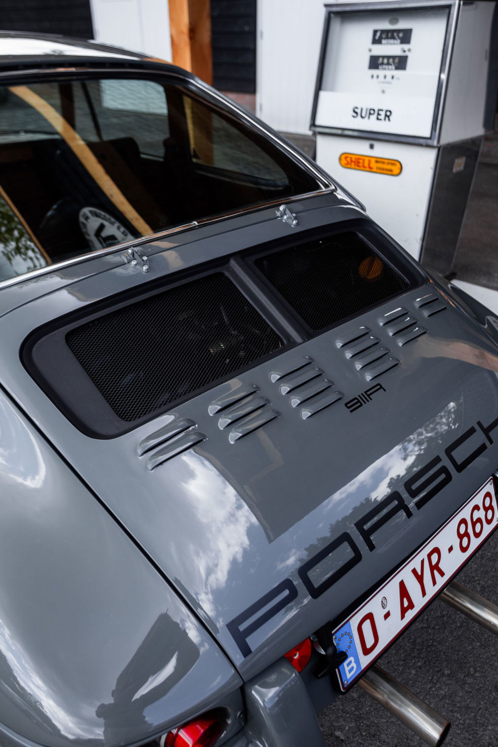 Porsche 911 Backdate