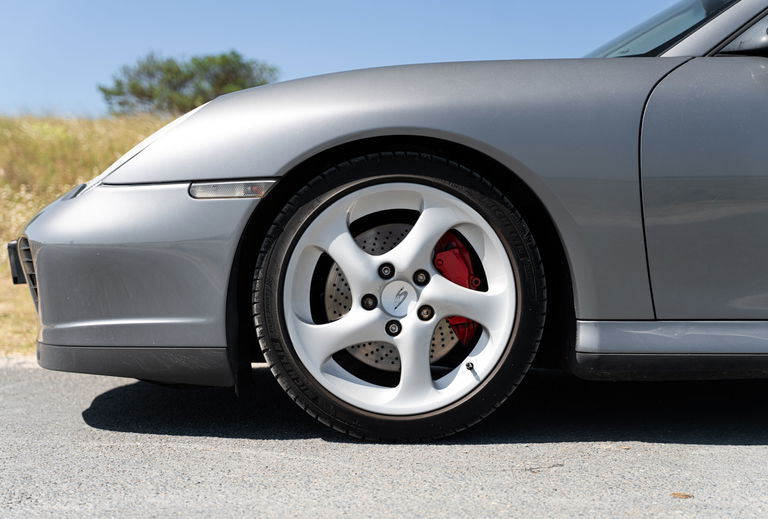 Porsche 996 Carrera 4S