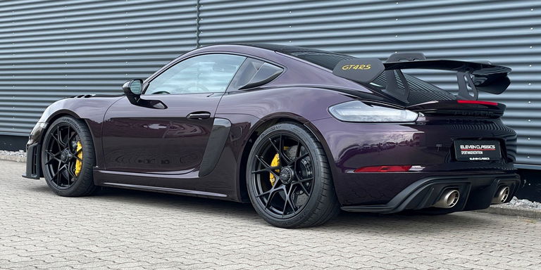 Porsche 718 Cayman GT4 RS