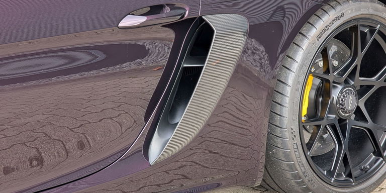 Porsche 718 Cayman GT4 RS