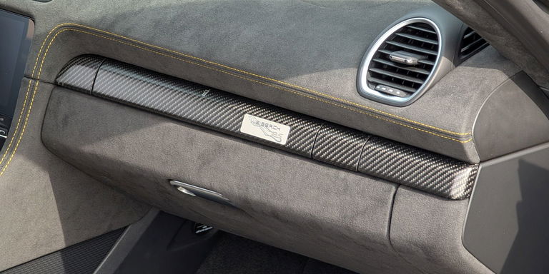 Porsche 718 Cayman GT4 RS