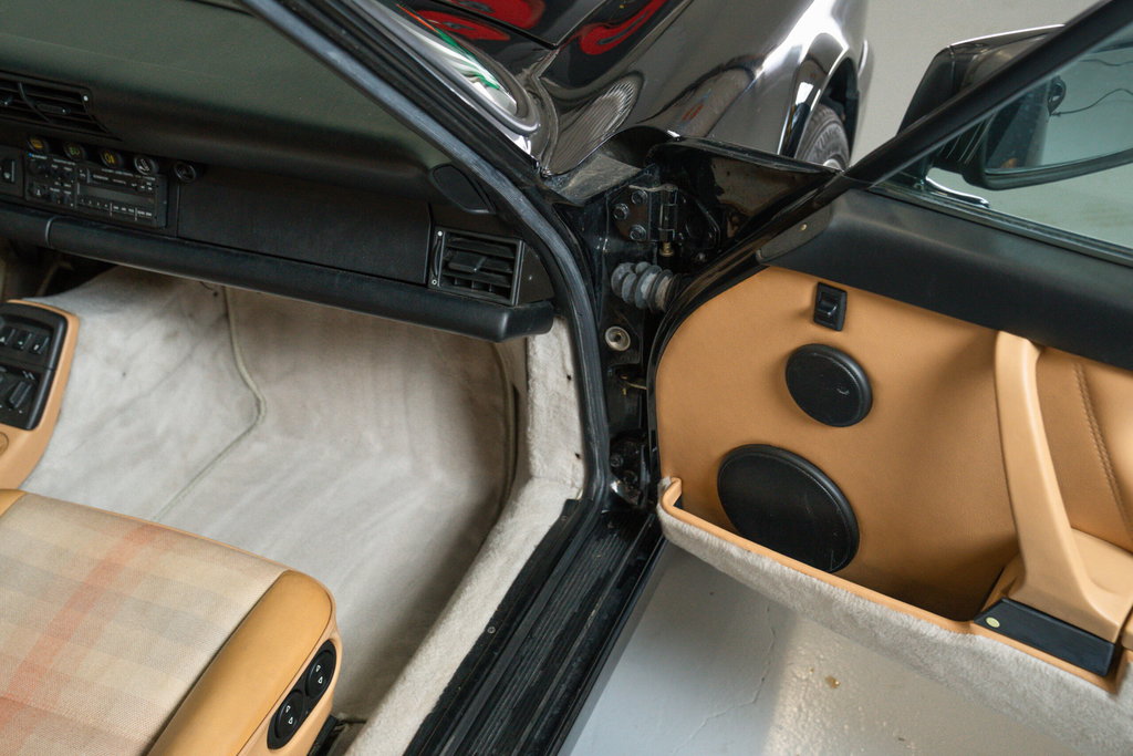 Porsche 964 Carrera 4