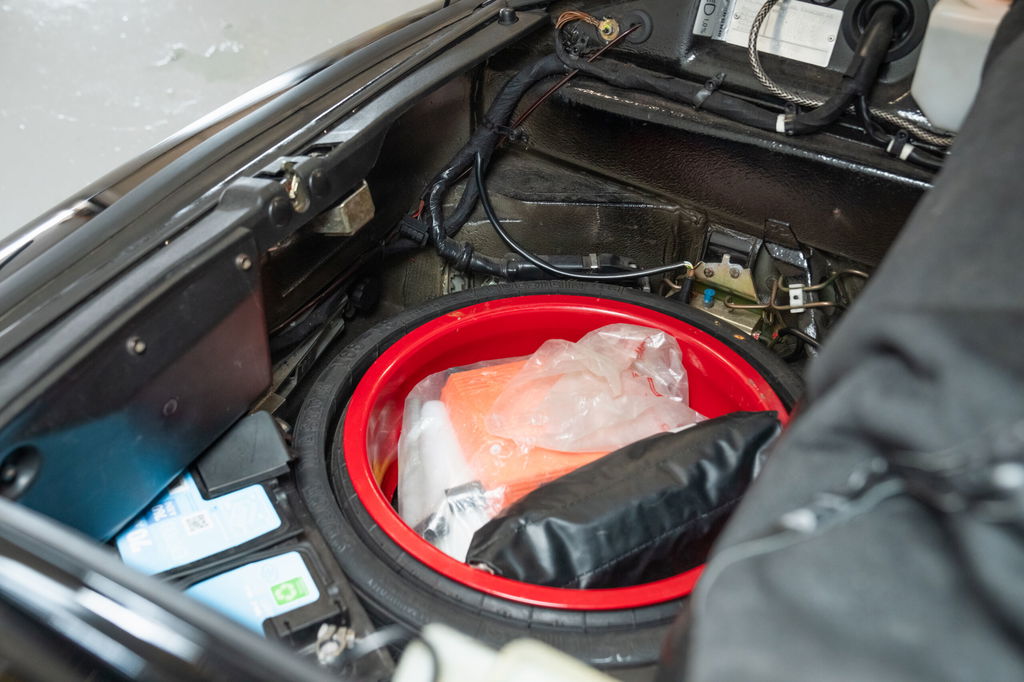 Porsche 964 Carrera 4