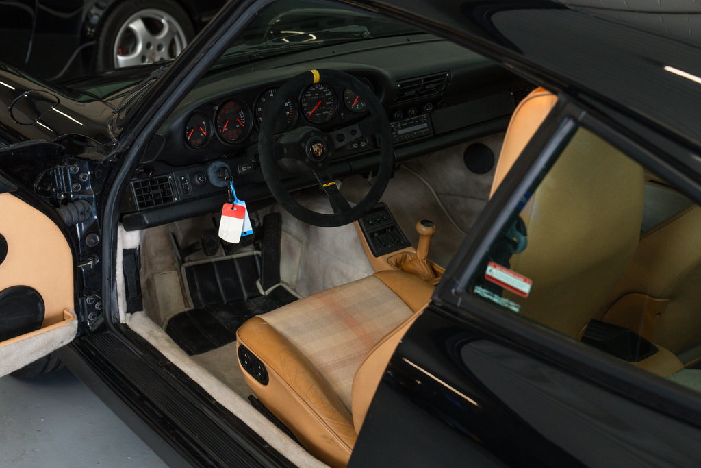 Porsche 964 Carrera 4