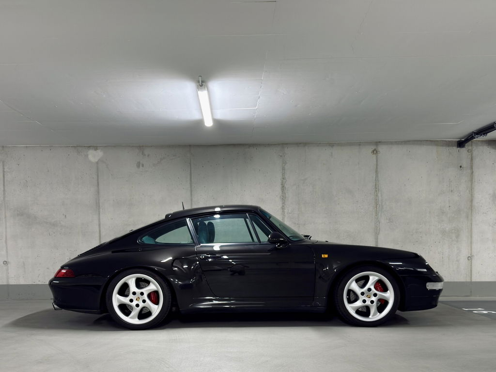 Porsche 993 Carrera 4S