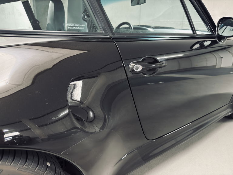 Porsche 993 Carrera 4S