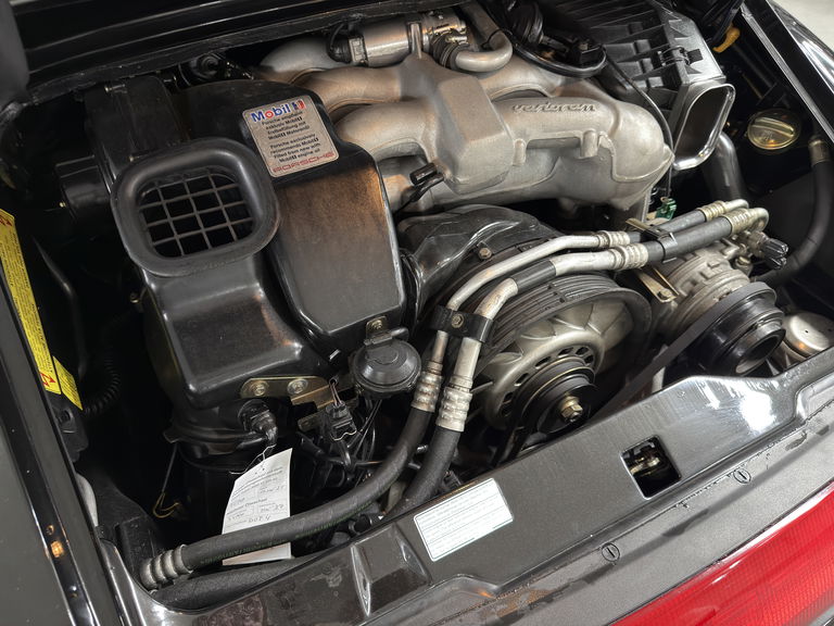 Porsche 993 Carrera 4S