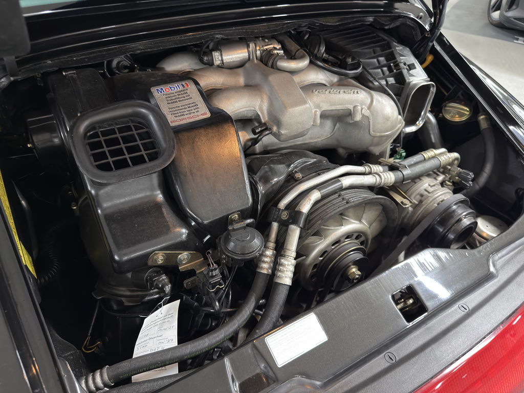 Porsche 993 Carrera 4S