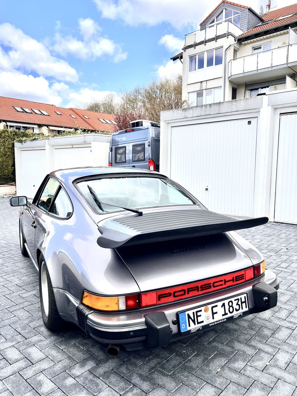Porsche 911 Carrera 3.2