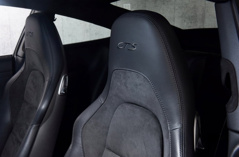 Porsche 991.2 Carrera GTS
