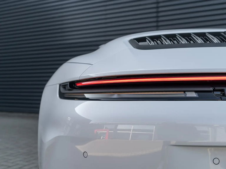 Porsche 992.2 Carrera T