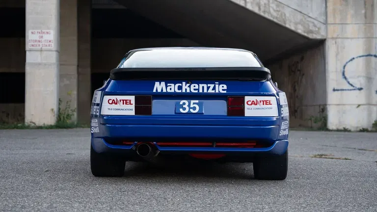 Porsche 944 Turbo Cup