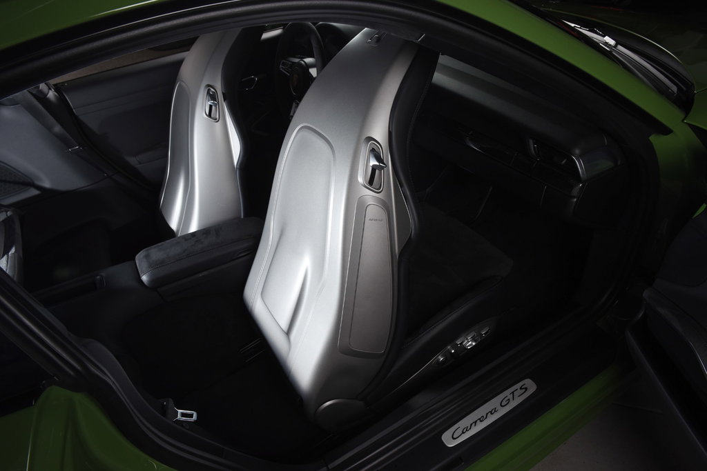 Porsche 991.2 Carrera GTS