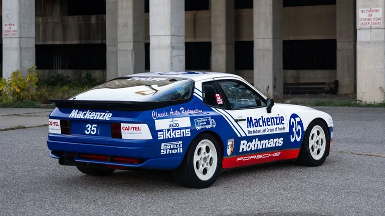 Porsche 944 Turbo Cup