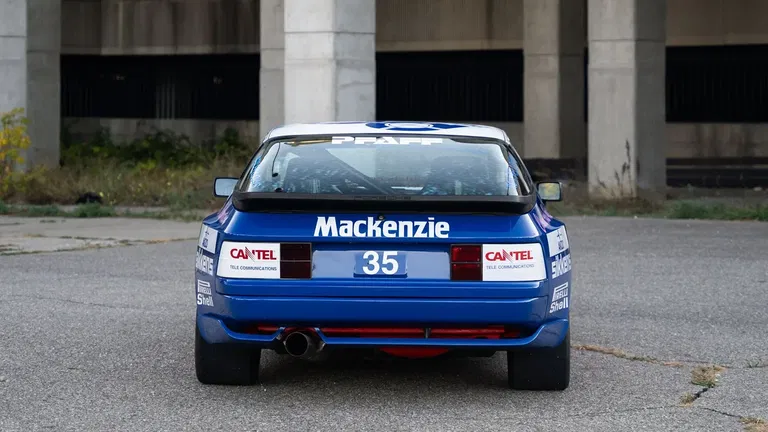 Porsche 944 Turbo Cup