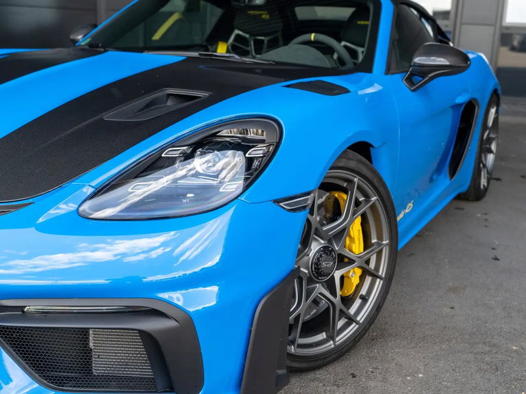 Porsche 718 Spyder RS