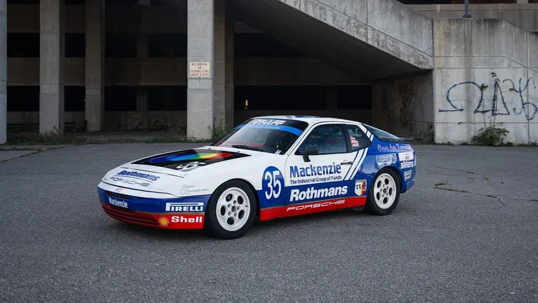 Porsche 944 Turbo Cup