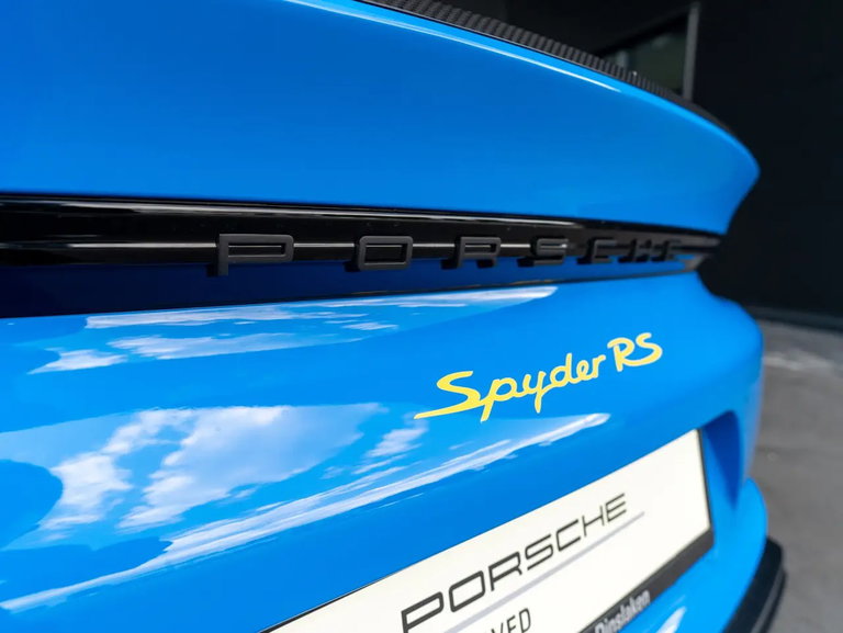 Porsche 718 Spyder RS