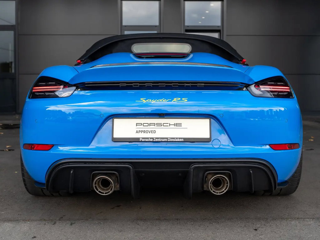 Porsche 718 Spyder RS