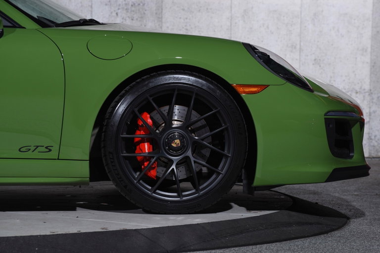 Porsche 991.2 Carrera GTS