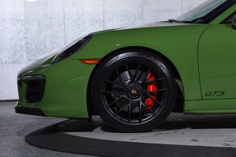 Porsche 991.2 Carrera GTS