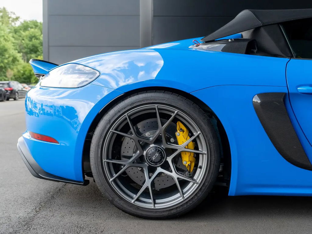 Porsche 718 Spyder RS