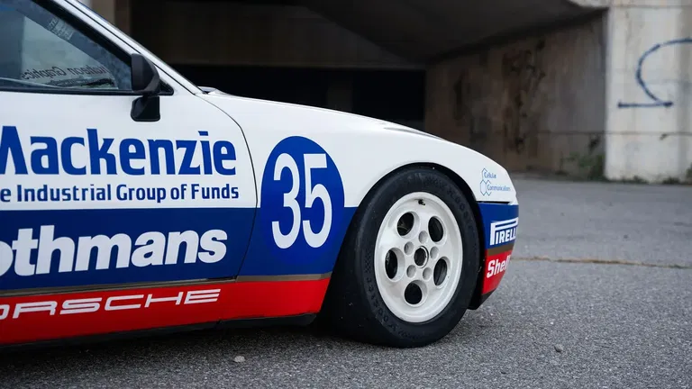 Porsche 944 Turbo Cup