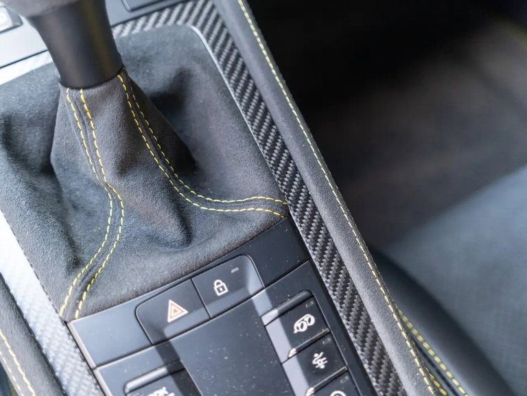 Porsche 718 Spyder RS