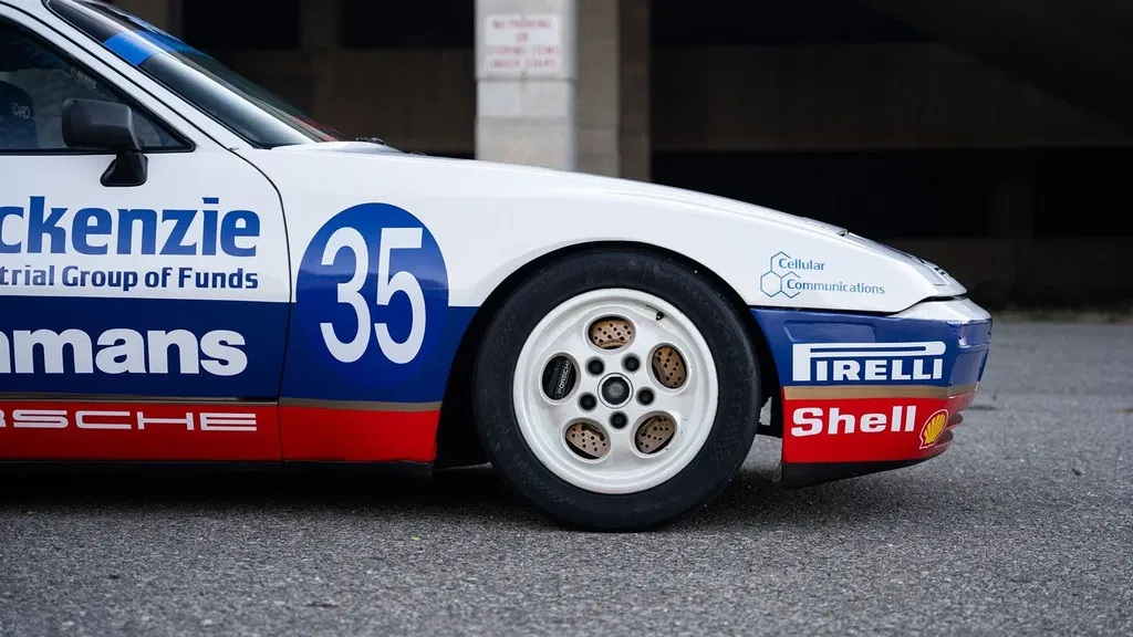 Porsche 944 Turbo Cup